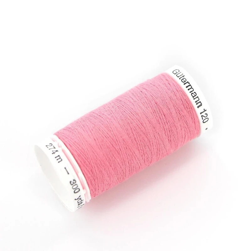 Fil tout usage Gutermann 120 à 100 % polyester 274 m/300 vgs