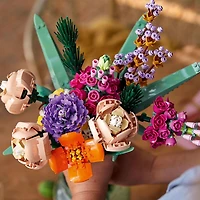 LEGO Botanicals Le bouquet de fleurs; plante artificielle, marguerite, pavot 10280 Comprend 756 pièces, 18+ ans