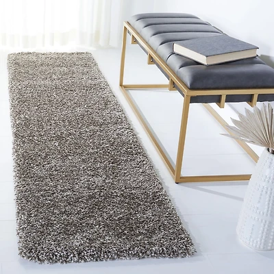 Safavieh Milan Harlow Solid Shag Area Rug