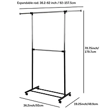 Portant à vêtements réglable à 2 niveaux Mainstays, barre de suspension supérieure extensible, structure robuste et facile à assembler, roulettes à roulement fluide pour une mobilité facile Porte-vêtements réglable à 2 tiges - Organisateur de vêtements à roulettes - Noir et chrome; Taille de l'article :92.07-157.48cmx48.9cmx179.7cm