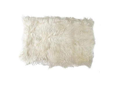 TAPIS 100% PEAU DE MOUTON ISLANDE CARRE PATCH 4'x6'