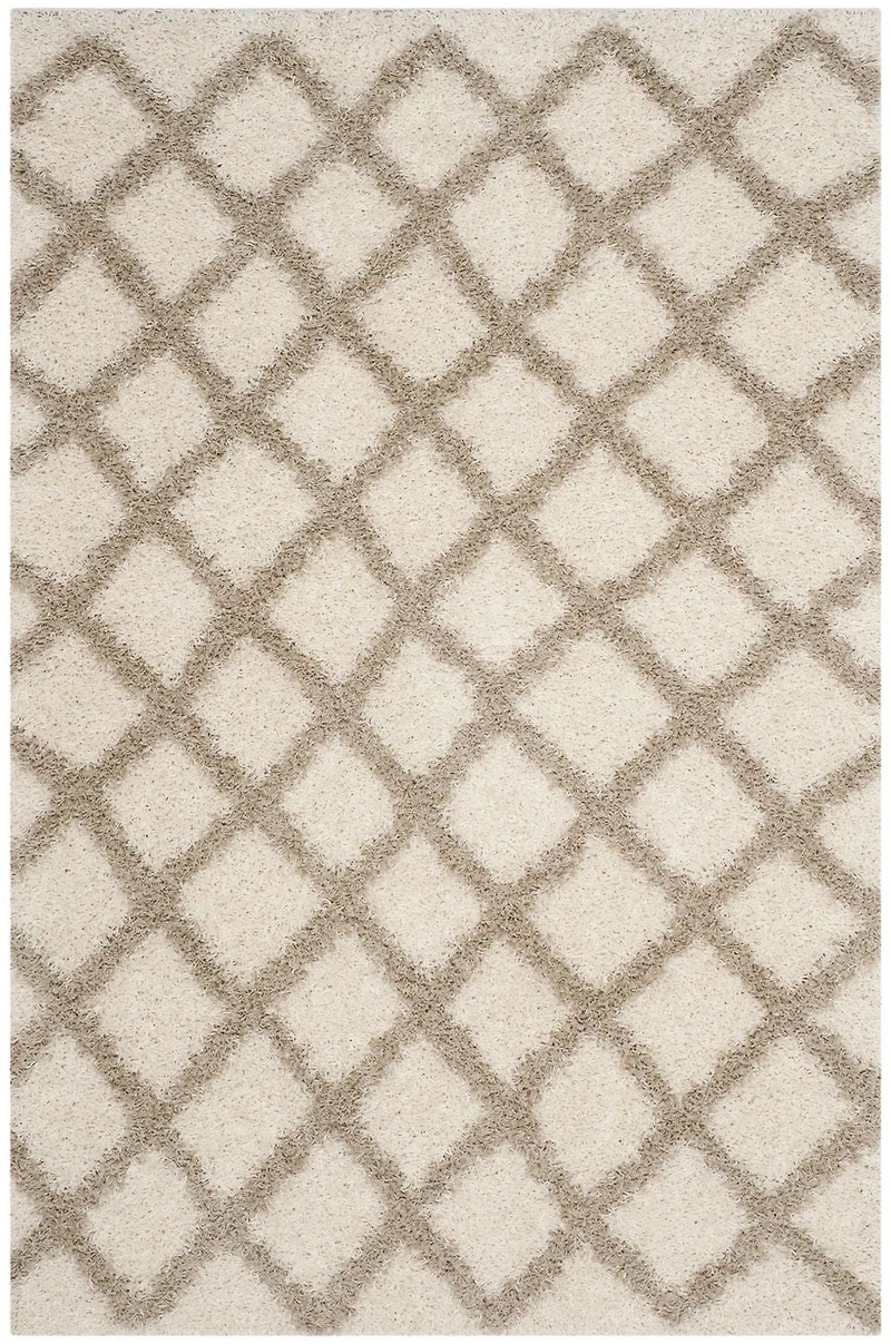 Safavieh Layla Geometric Plush Shag Area Rug