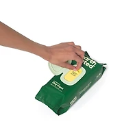Earth Rated Hypoallergenic Dog Wipes, Cleaning and Odour-Controlling Grooming Wipes for Paws, Body, and Bum, Perfect for Puppy and Adult Dogs, Unscented, 60 Count, 1 x 60 Count Grooming Wipes