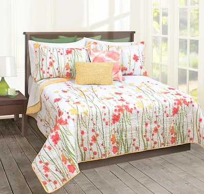 Safdie & Co. Home Deluxe Collection Multi Color 100% Polyester Quilt Set