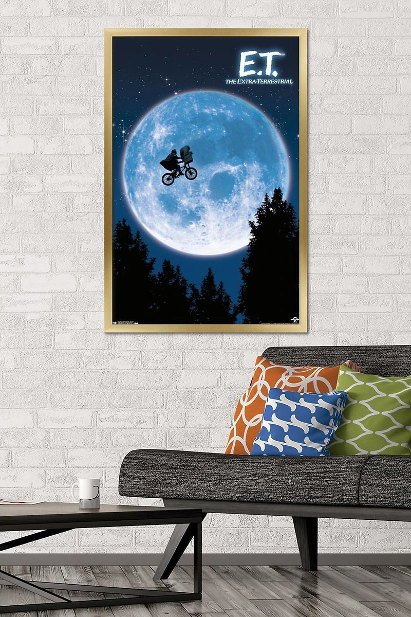E.T. The Extra-Terrestrial Wall Poster