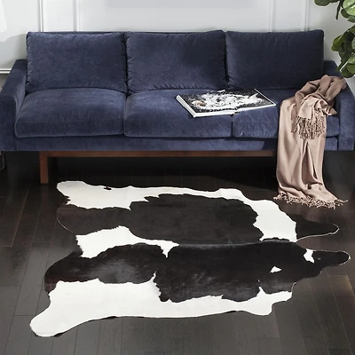 Safavieh Cow Hide Donovan Animal Area Rug