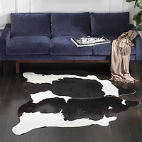 Safavieh Cow Hide Donovan Animal Area Rug