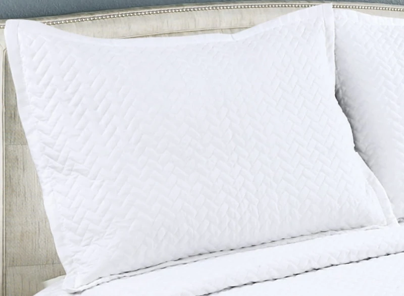Couvre-lit Marina Decoration brodée, ensemble de literie d'été ultra doux et uni avec taie d'oreiller matelassée, motif à chevrons blancs