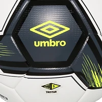 Ballon de Soccer Umbro Tristar Disponible en tailles 4 et 5