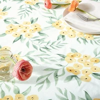 Nappe en PEVA Home Trends Bouquets de fleurs, 52 po x 70 po, 1 pièce • Vinyle 100 % PEVA<br>• Mesure 52"W x 70"L