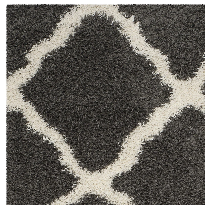 Safavieh Dallas Logan Geometric Shag Area Rug