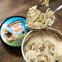 Crème Glacée Ben & Jerry's Pâte à Biscuits aux Grains de Chocolat 473 mL
