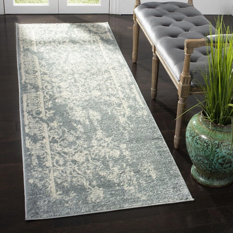 Safavieh Adirondack Zoey Traditional Faded Area Rug
