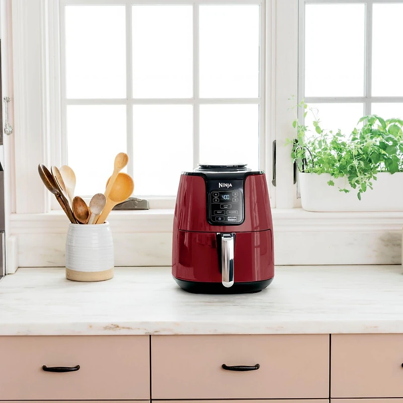 Ninja, 4-Quart Air Fryer, Red, 1550W, Non-Stick Basket AF100CRD