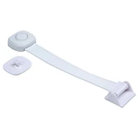Verrou pour couvercle de toilette Outsmart™ de Safety 1st Sécurité des bébés et des enfants