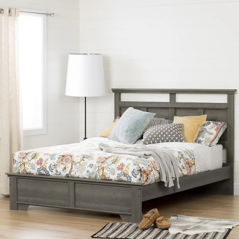 Platform Bed and Headboard Set from the collection Versa South Shore