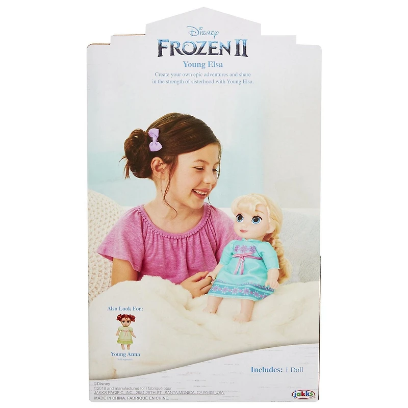 Jeune Poupée d'Elsa de la reine des neiges 2