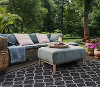 SAFAVIEH Courtyard Claudia Geometric Indoor/Outdoor Area Rug