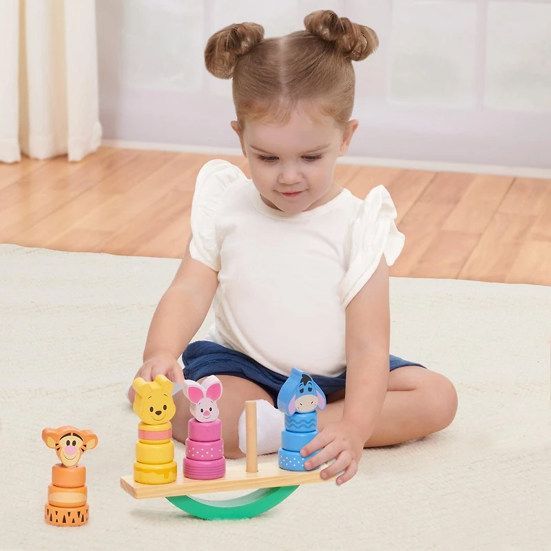 Jouets En Bois Disney - Blocs d'Equilibre Winnie l'Ourson, Ensemble de 17 Eléments Avec Winnie l'Ourson, Cochonnet, Tigrou, et Bourriquet
