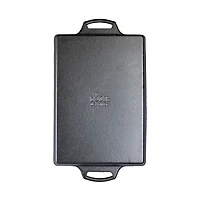 Lodge 9 x 13 Inch Seasoned Cast Iron Casserole