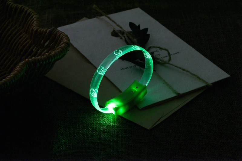 Halloween PL Green Light-up Bracelet,Unisex Child Teen Age Use, Way to Celebrate