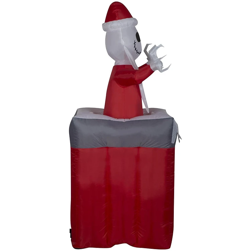 Jack Skellington gonflable de Noël animé dans une cheminée