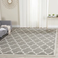 Safavieh Amherst Roderick Geometric Area Rug