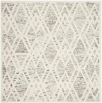 Safavieh Cambridge Rordan Faded Geometric Area Rug