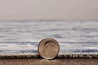 Tapis d'appoint lavable Harris 2 pi x 3 pi gris et ivoire