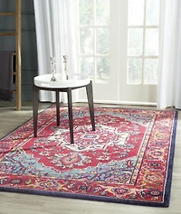 Safavieh Monaco Vivyan Traditional Area Rug
