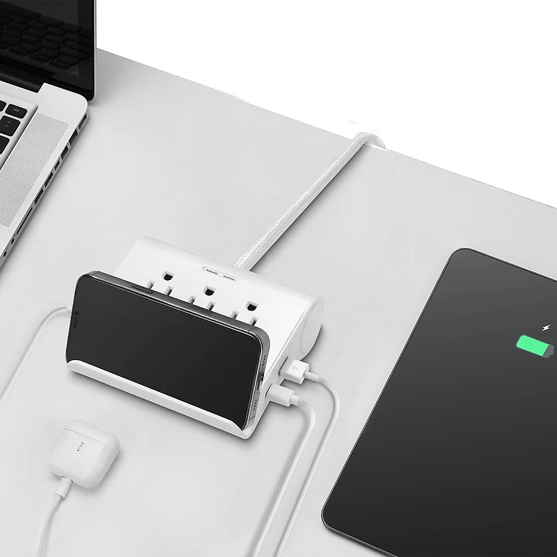 Barre à 3 prises blanche avec parasurtenseur, 4 ports USB et cordon en tissu de 1,8 m (6 pi) de Globe Electric