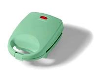 Ricardo Mini Waffle Maker, Non-Stick Plates, Quick Honeycomb Waffles, Compact Vertical Storage, Easy to Clean, 520W, Green