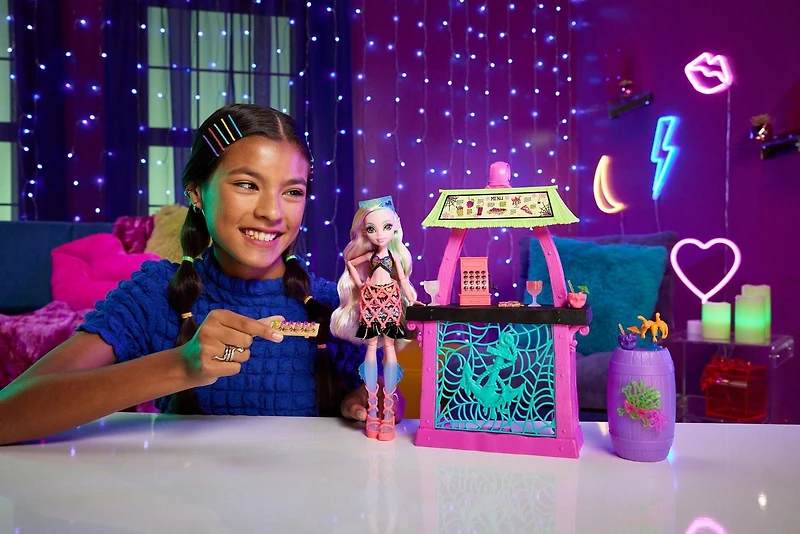 Monster High Scare-adise Island Snack Shack Playset