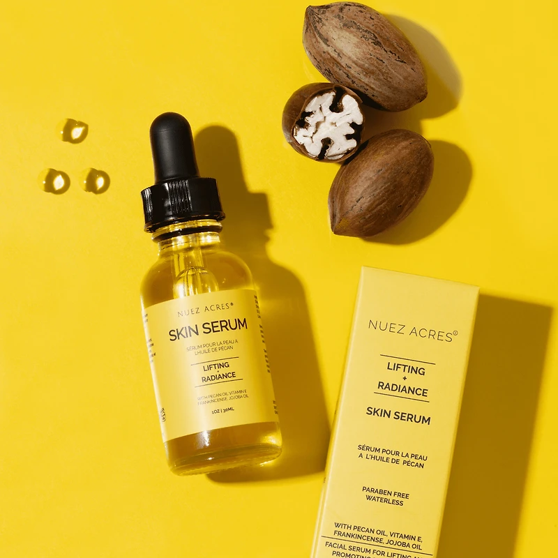 Sérum de Jour Raffermissant Nuez Acres® avec Vitamine E, Huile de Pacane et Jojoba, 30ml Raffermissez et rajeunissez votre peau tout en profitant d'une hydratation 24 heures sur 24 avec le sérum de jour Nuez Acres® à la vitamine E et à l'huile de noix de pécan.