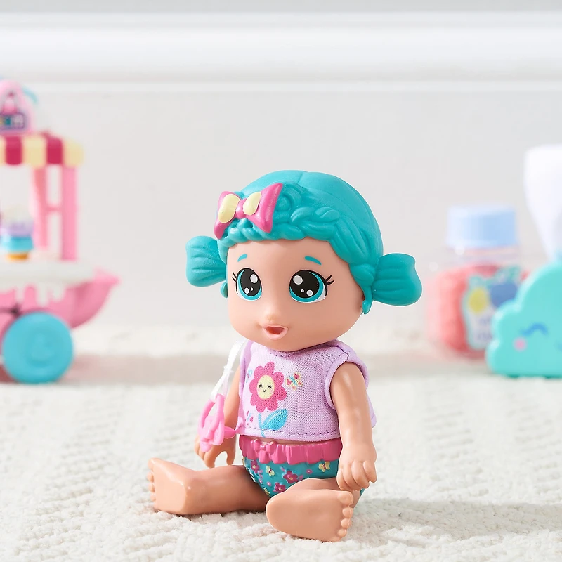 CHARM DOLL MINT