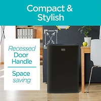Black + DeckerBCRK43B Réfrigérateur compact Energy Star Mini-réfrigérateur à porte simple avec congélateur, 4,3 pieds cubes, noir