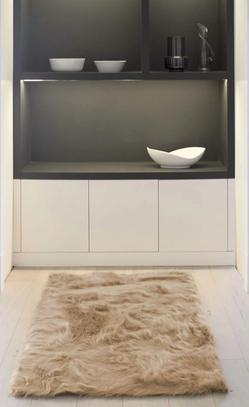 H-LUXE Hudson Faux Fur 3'X5' Rug