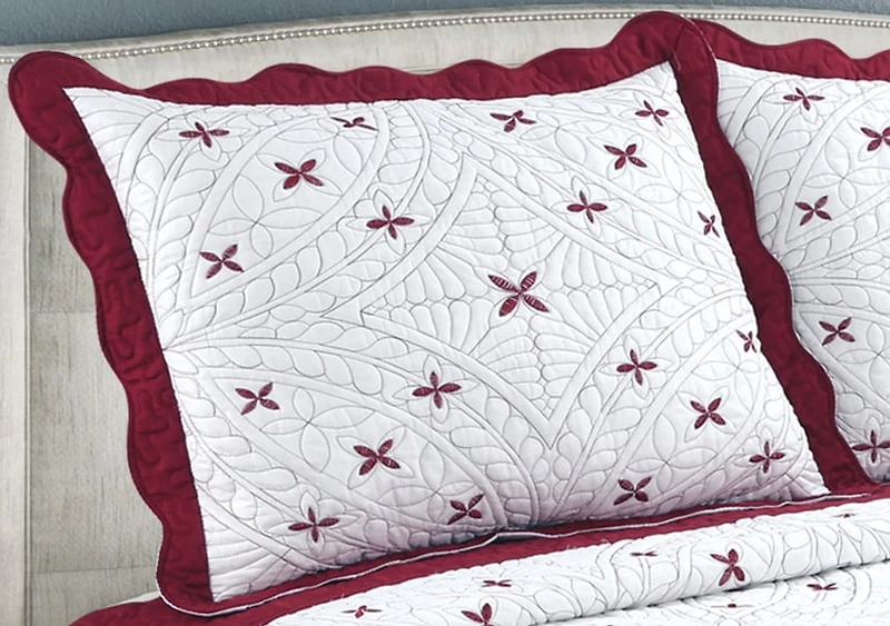 Marina Decoration Embroidered Stitching Coverlet Bedspread Ultra Soft Solid Bedding Summer Quilt Set with Quilted Sham