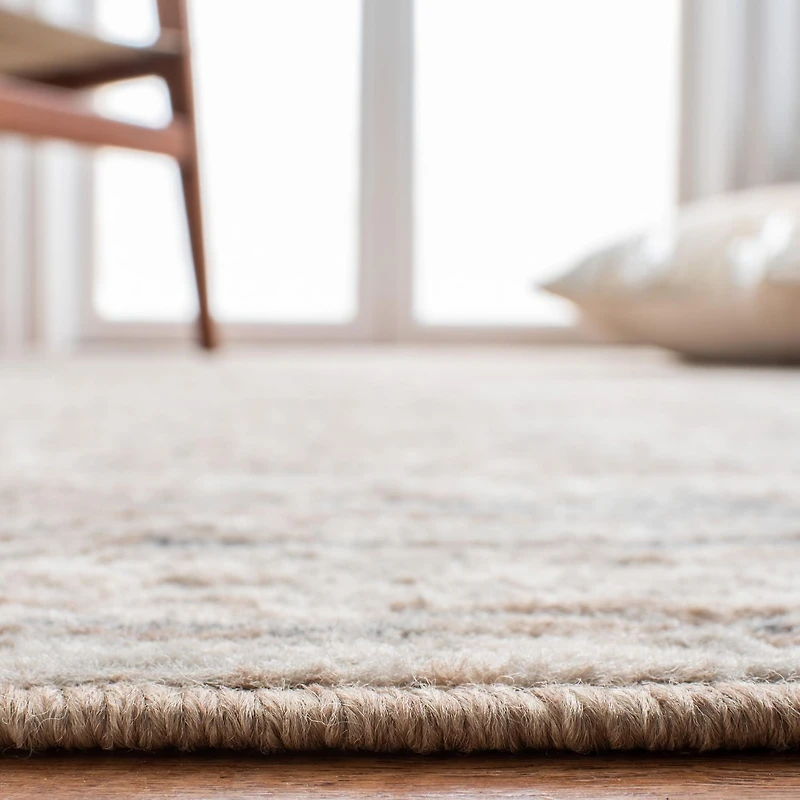 Safavieh Pyramid Ekaterina Abstract Area Rug