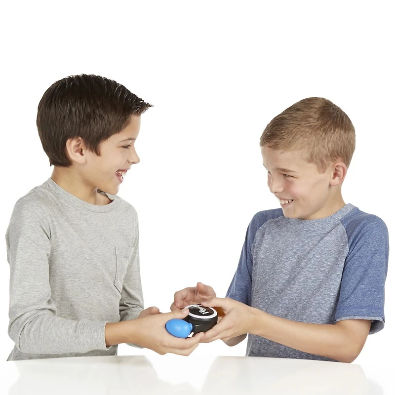 Bop It! Micro Series, jeu électronique, jeu Bop It! classique en format compact, jeu de groupe, enfants dès 8 ans - Édition anglaise À partir de 8 ans