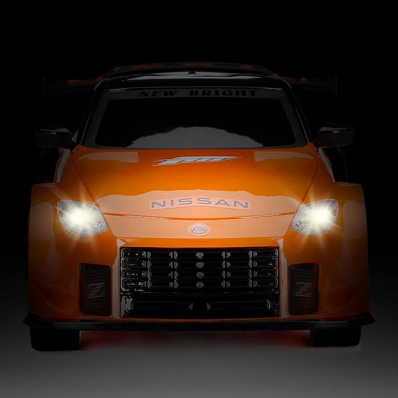 New Bright Voiture de sport Radio Commandée Forza Nissan Z à l'échelle 1/16