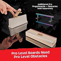 Tech Deck, Primitive Pro Series, Fingerboard avec présentoir, conçu pour les pros ; Mini skateboards authentiques, jouets pour enfants à partir de 6 ans
