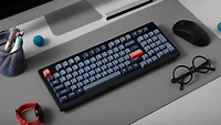 Keychron V5 Max Clavier mécanique sans fil RVB remplaçable à chaud interrupteur rouges cadre en ABS avec interrupteur disposition 96% noir carbone V5M-D1