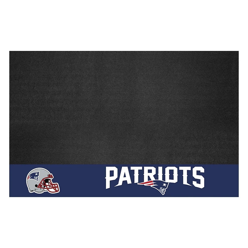 Tapis de barbecue des Patriots de la Nouvelle-Angleterre de la NFL par FanMats de 26 x 42 po