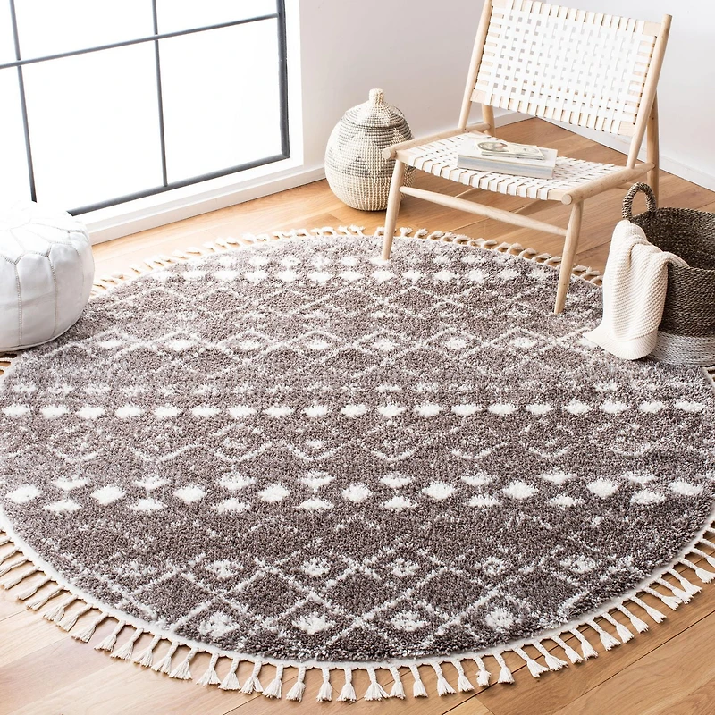 Safavieh Berber Fringe Lesleigh Aztec Shag Area Rug