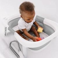 Hopscotch Lane Deluxe Soft Bathtub, It fits most standard bathtubs.