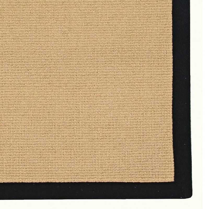 Tapis d'appoint Athena sisal et noir de 1 pi 10 po x 2 pi 10 po