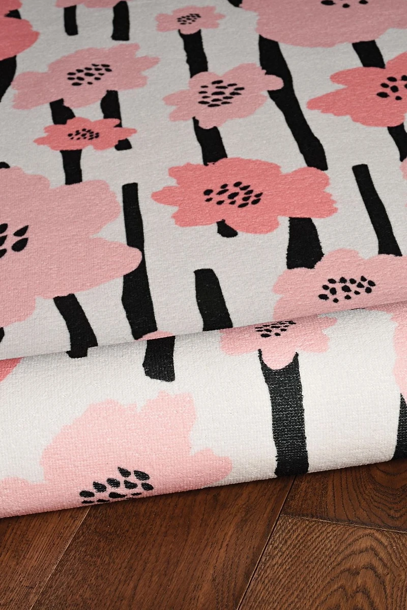 Laurel 5' x 7' Washable Area Rug, Ivory and Pink