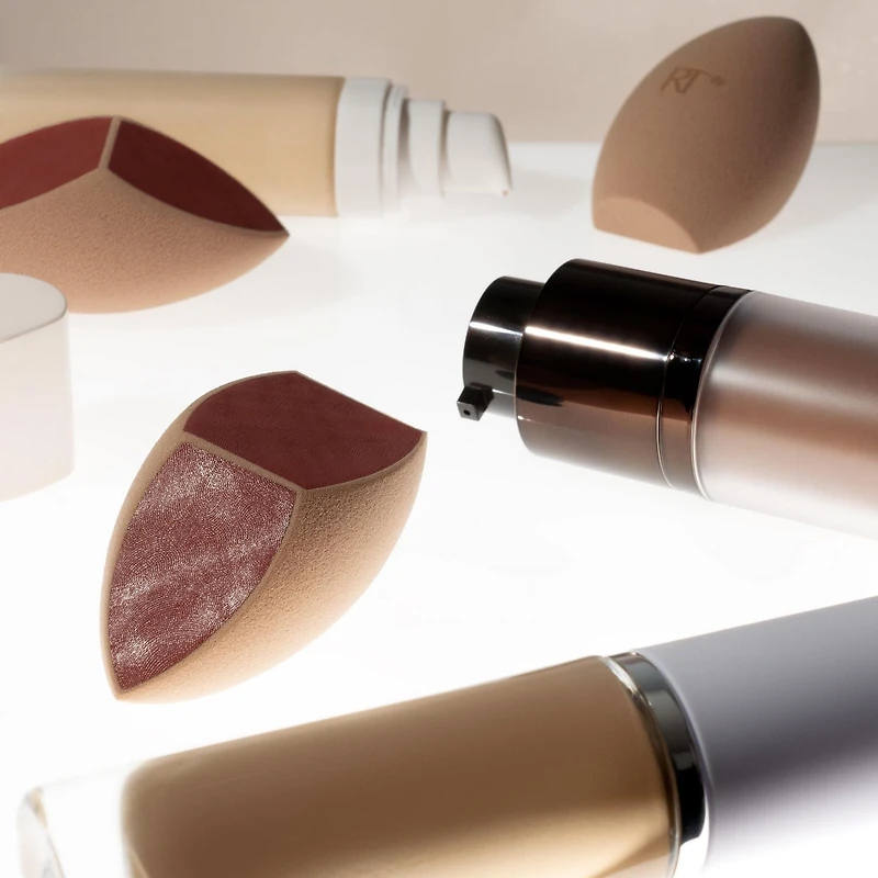 Real Techniques Éponge écono-maquillage 1 pièce
