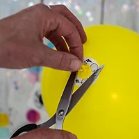 Ballons illuminés illooms à DEL de couleurs mixtes imprimé de « Happy Birthday » Paq. de 15